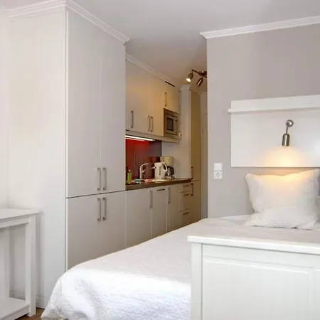 Apartman Metropol, Whg 1, Landseite *